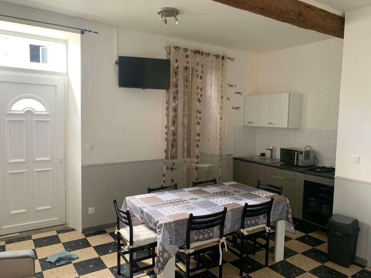 Maison Des Corbieres Conilhac-Corbieres Bagian luar foto